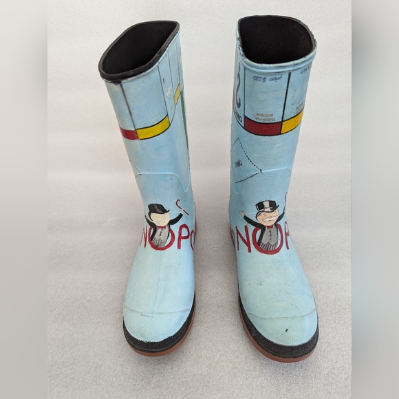 Monopoly print rain boots for kids size 5 - Picture 4 of 6